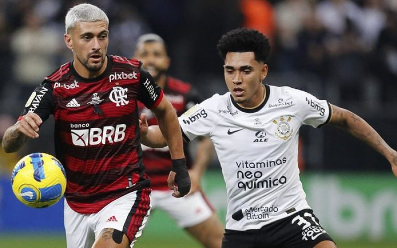 Flamengo X Corinthians: Quem sairá melhor do primeiro jogo?